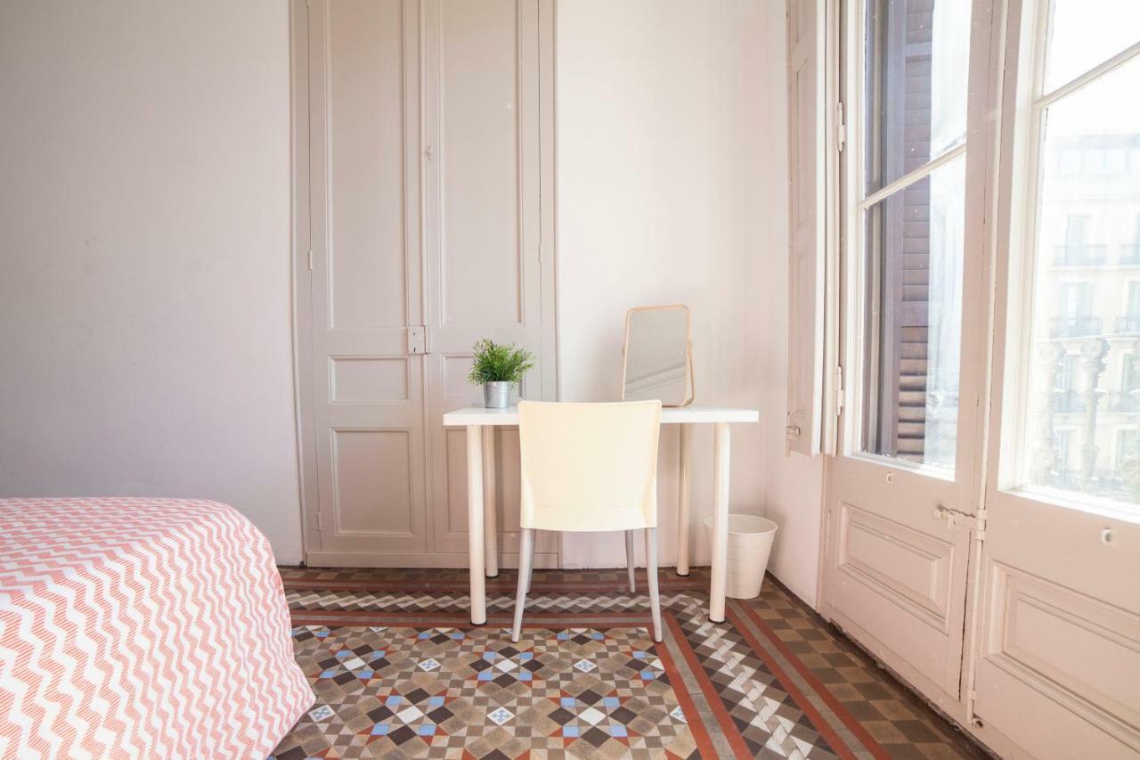 B21-Apartamento Modernista Para Grupos Barcelona Exteriör bild