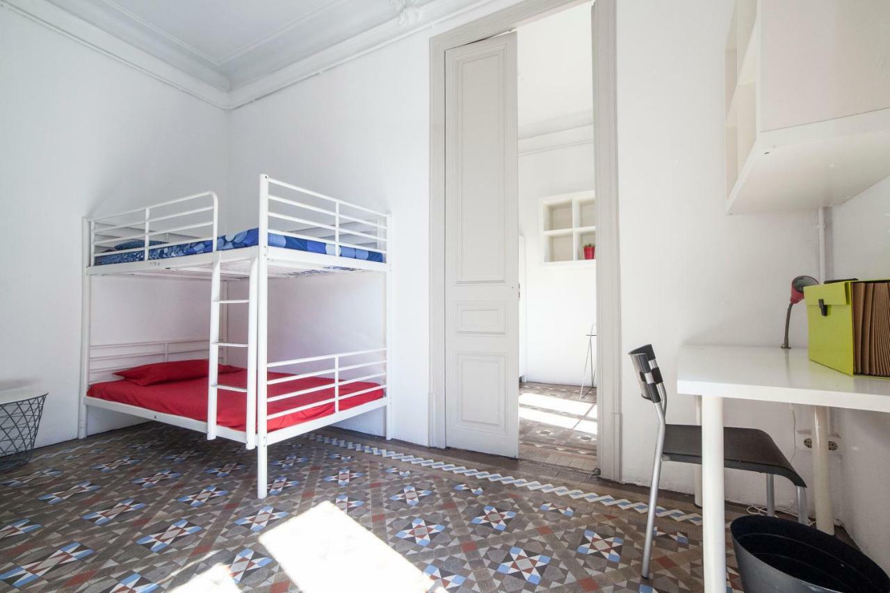 B21-Apartamento Modernista Para Grupos Barcelona Exteriör bild