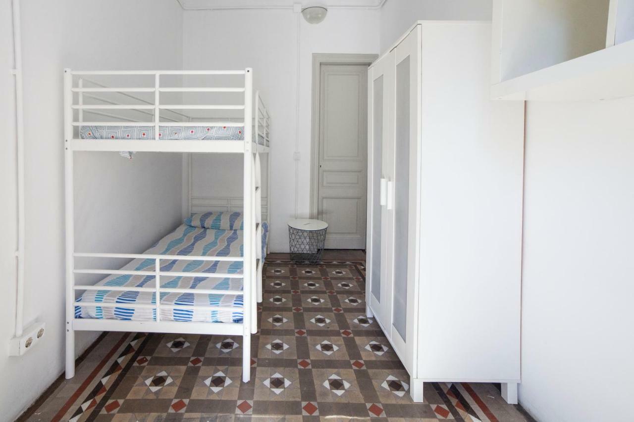 B21-Apartamento Modernista Para Grupos Barcelona Exteriör bild